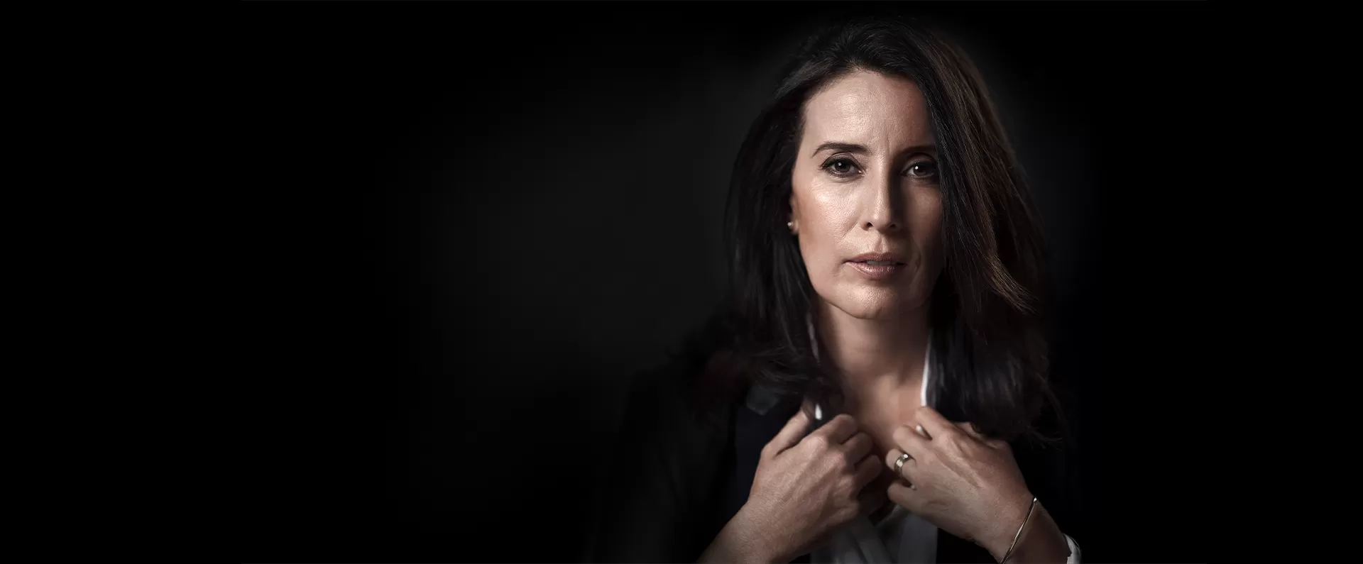 Verdadero periodismo de investigación. El programa que marca la pauta del acontecer nacional durante la semana. Un indiscutido espacio como referente de independencia y seriedad informativa. Todos los domingos a las 8:00 pm, el programa periodístico con mayor legitimidad de la televisión peruana.