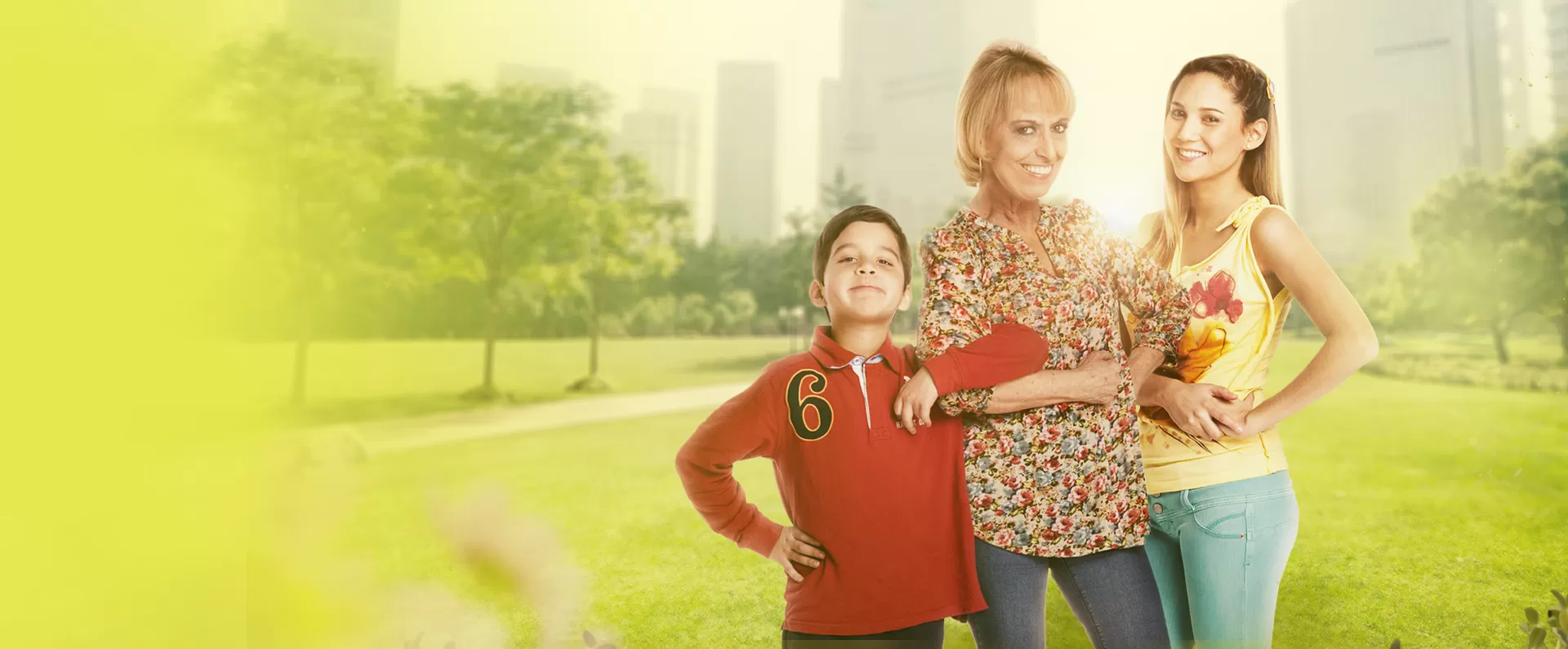 A sus 60 años, Marta vive a plenitud, tranquila, libre y con tiempo para descansar. 
Sin embargo, el destino le jugará una mala pasada, pues la muerte de su hijo y nuera en un accidente automovilístico hace que sus planes cambien.
Tendrá que empezar a trabajar como asistenta social en un hospital del estado para sacar adelante a sus nietos huérfanos: Luisa y Santiago. Será la encargada de dar el cariño y apoyo que ellos necesitan. 
Marta, también, se enfrentará a los más diversos casos en el trabajo, mientras que en su hogar luchará con los nuevos retos que le plantean los jóvenes cada día.