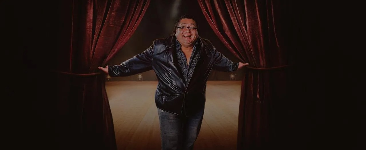 Disfruta de las mejores obras teatrales interpretadas por el gran Ricky Tosso.
