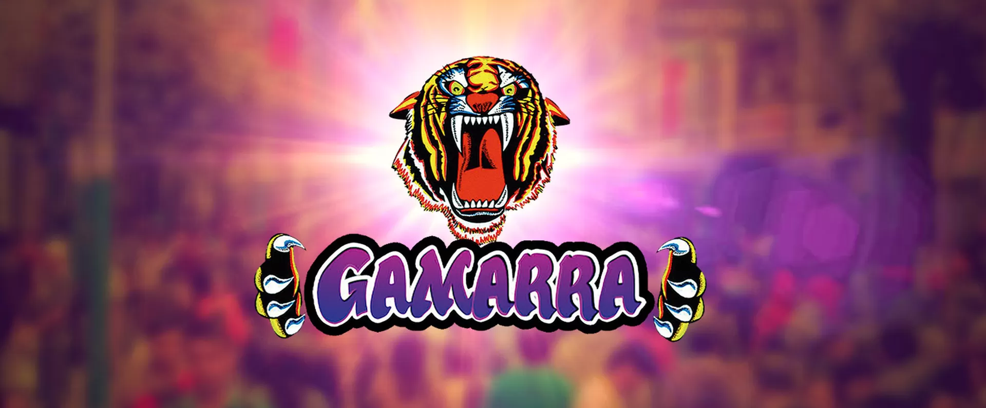 En el año 1990 Moisés llega a Lima proveniente de Junín junto a su esposa María y sus tres menores hijos: Aquiles, Héctor y Gloria; buscando mejorar su economía se instala en el jirón Gamarra como comerciante informal para vender las prendas de vestir que él mismo confecciona.

Moisés es un hombre honesto, trabajador y buen padre. Todo iba bien en su vida, hasta que aparece en la historia Oliverio, un hombre sin principios ni moral y capaz de todo por lograr sus objetivos. Oliverio aparenta ser amigo de Moisés, pero realmente lo ve como competencia.

Sorpresivamente y antes de concretar su sueño de lanzar su nueva creación al mercado, Moisés muere asesinado trágica y misteriosamente.

Veinte años después, los hermanos Héctor y Aquiles, llevados por la ambición, inician una disputa por apoderarse de la floreciente empresa de confecciones que dejó su padre. En tanto, Gloria, la hermana menor, estudiante de diseño de modas, junto a su madre asume las riendas tanto de la familia y también las del negocio.