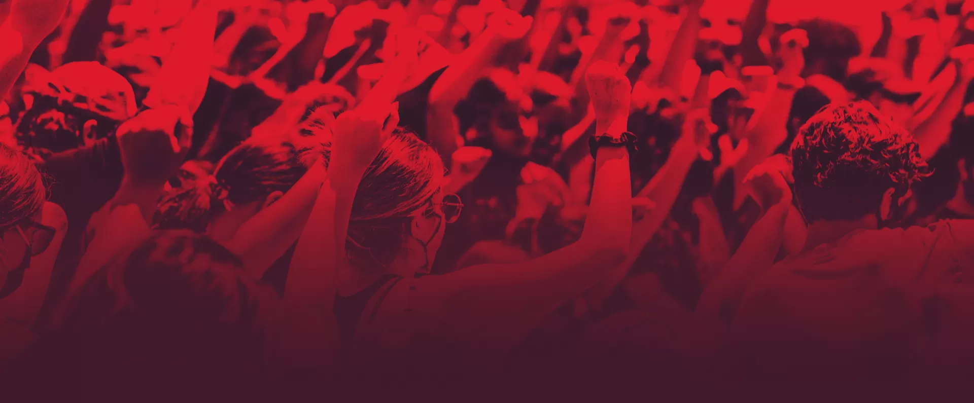 Jornada de manifestaciones dejó un fallecido, varios heridos entre policías y civiles.