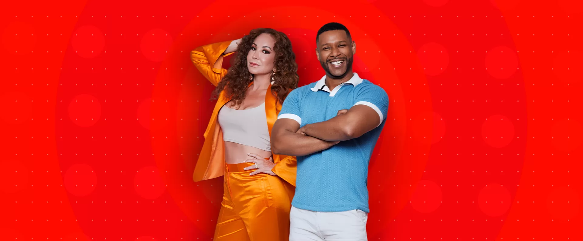 América Hoy es un magazine conducido por Janet Barboza y Edson Dávila "Giselo". 