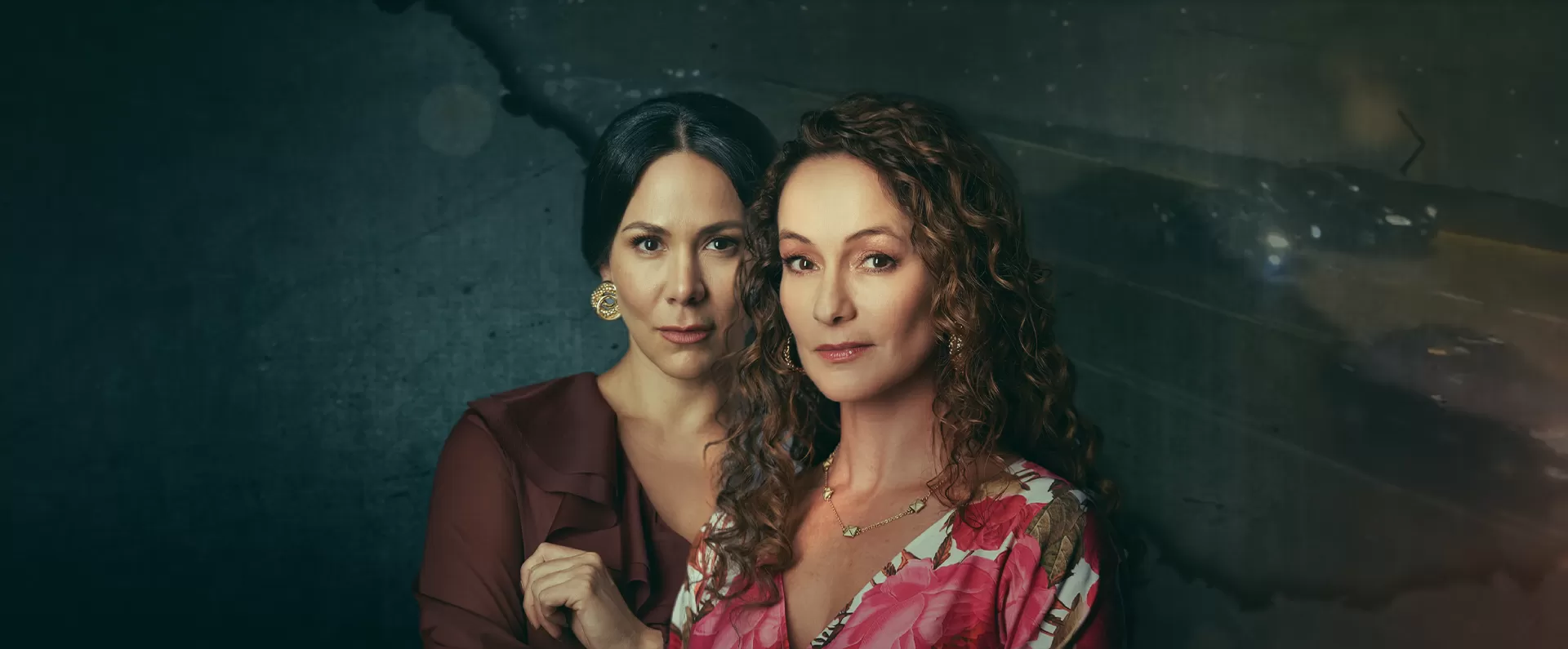 Una madre desesperada dedica su vida a buscar a la hija que le arrebataron entre engaños. Años después, el destino le ofrece una oportunidad de justicia frente a la mujer que destruyó su pasado. 