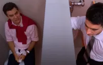 Al Fondo Hay Sitio