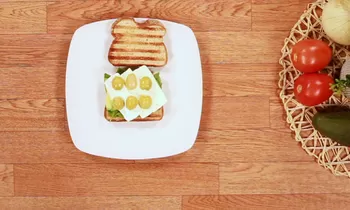 Sandwiches con queso fresco