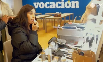 Detrás de cámaras del capítulo  "Reflectores"  de Los milagros de la Rosa 