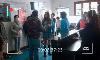 Detrás de cámaras de capítulo "Tatuaje" de Los milagros de la Rosa 