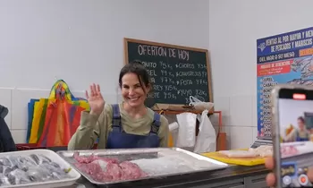 Karina Calmet regresó a AFHS ¿Será Isabella o su gemela perdida?