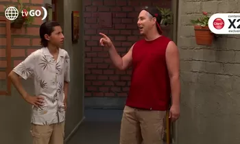 Tito le enseña a Oto sus mejores técnicas para conquistar a una chica