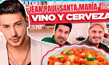 YO TOMO VINO Y CERVEZA