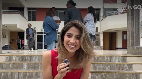 Alessia tiene algo que decirte luego de ver a Jimmy en su graduación
